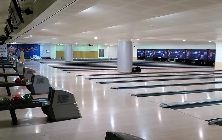 bowling alley maintenance club